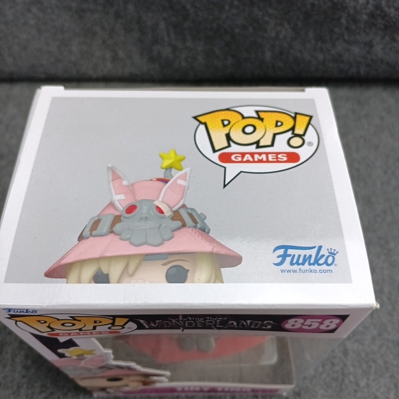 Funko Pop! Games: Tiny Tina's Wonderlands - Tiny Tina #858 Pink Hat Bunny - Picture 6 of 8